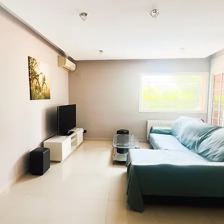 Casa Grande Con Piscina Familias * Málaga