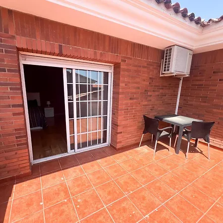 Casa Grande Con Piscina Familias Feriehus